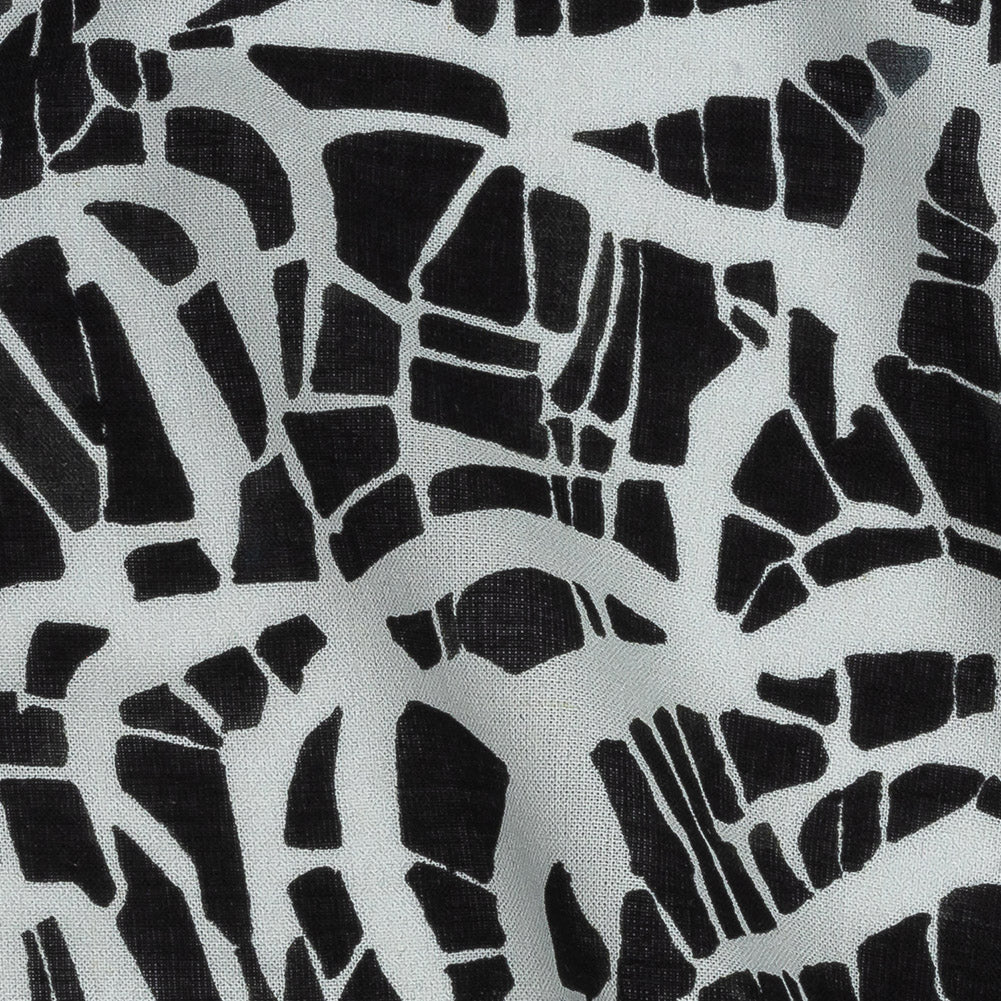 Lightweight Viscose-Linen Woven Print - Black and White Abstract - Mood Exclusive Shattered Glass