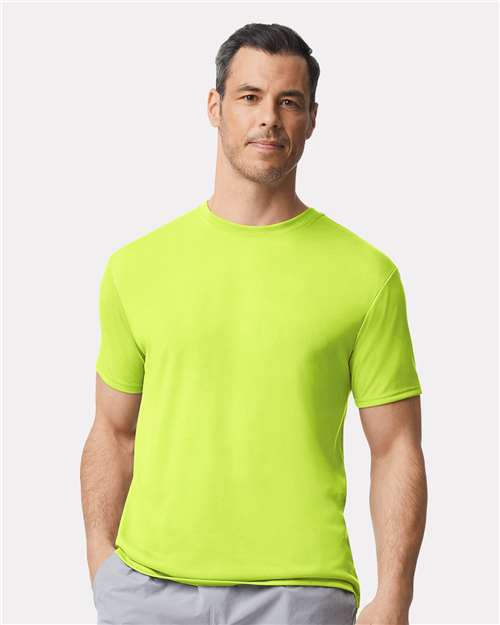 Performance short sleeve crew neck T-Shirt