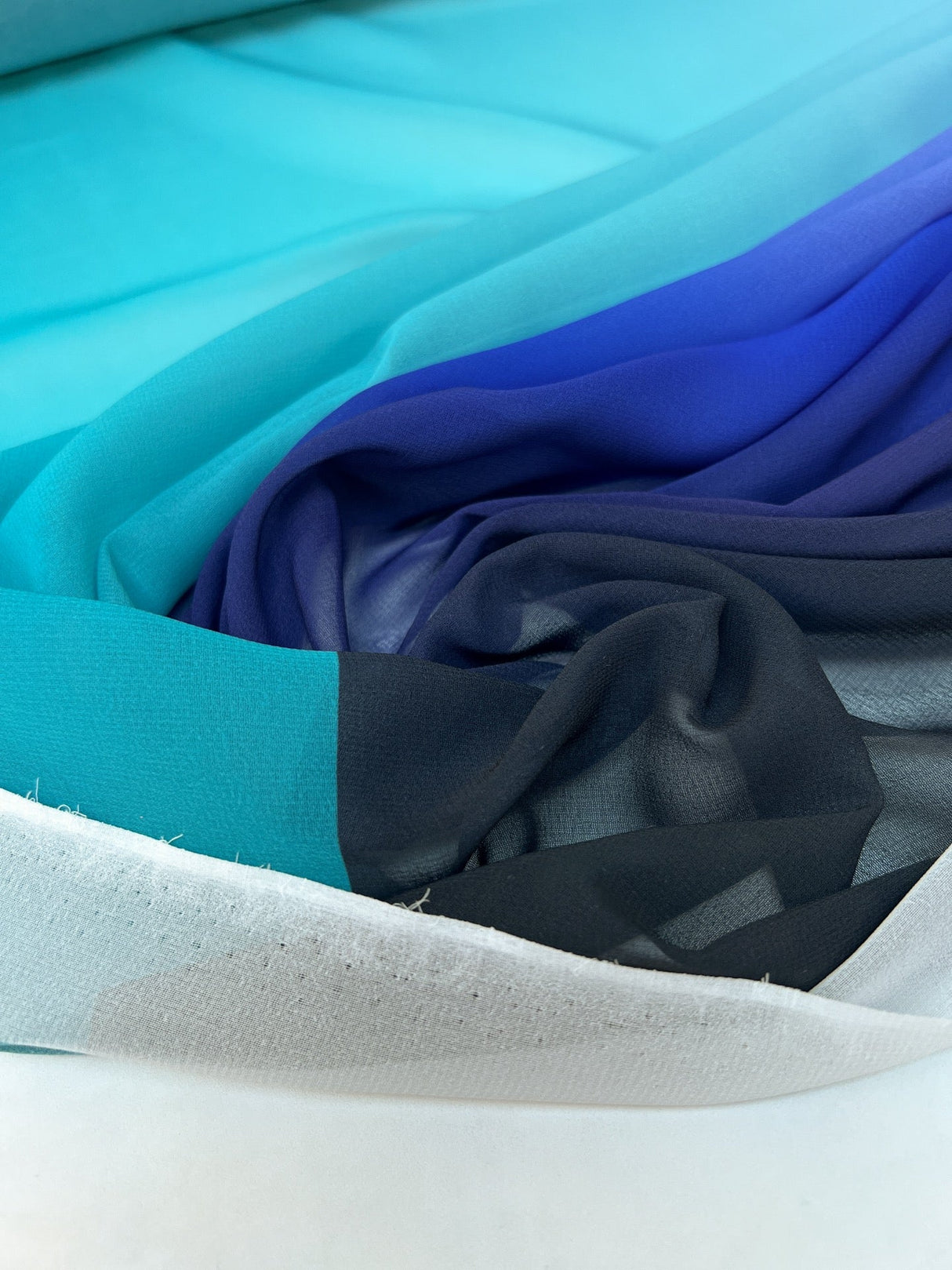 Polyester Chiffon Crepe Printed Fabric Purple Green