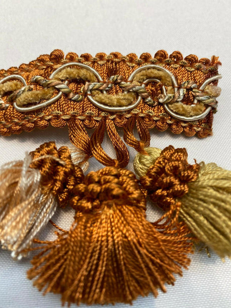 Adore Tassel Fringe Fabric - Rust Orange Gold, 3.5" Vertical, 27 Yard Roll (1 Yard)
