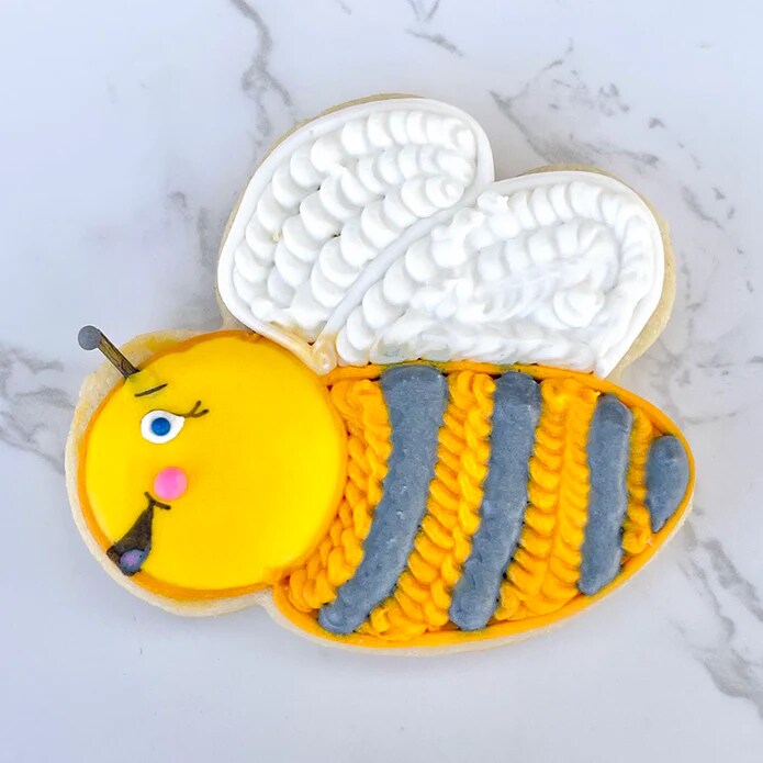 Ann Clark Cute Bee Cookie Cutter