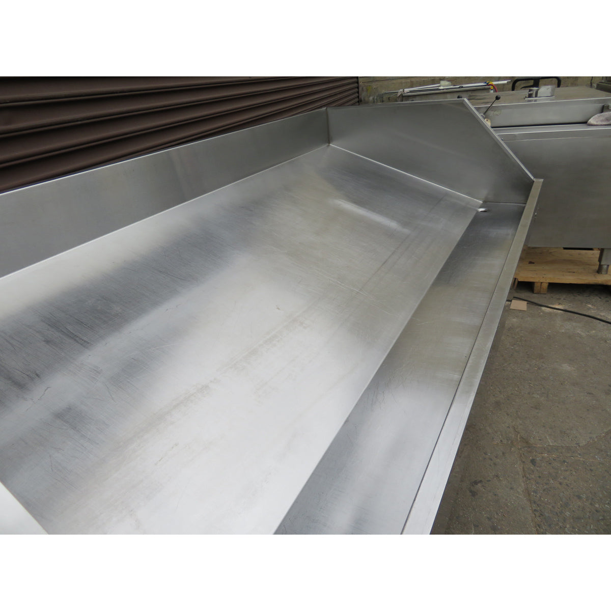 Stark Prodcuts 72" Fish Table, Used Great Condition
