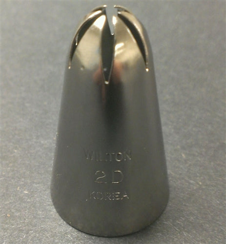 Wilton Drop Flower Decorating Tip #2D
