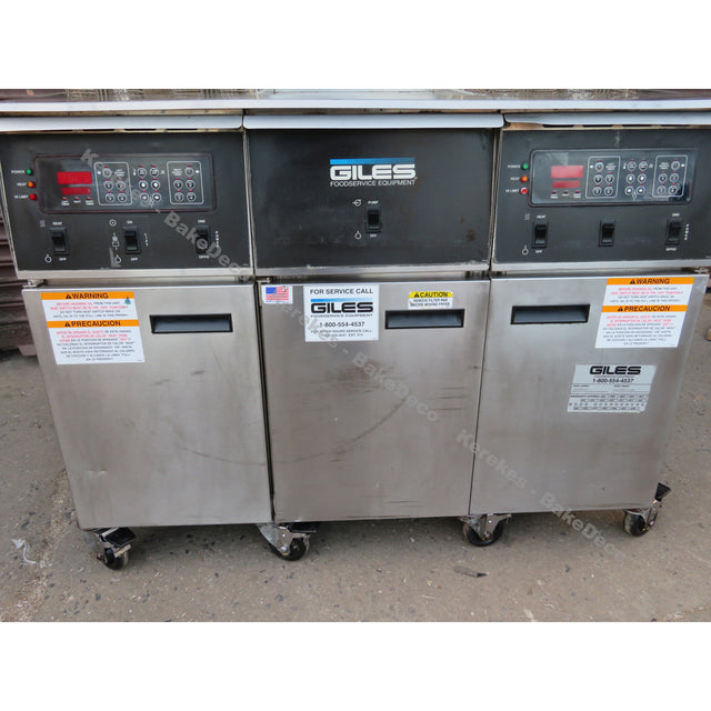 Giles Electric Banked Fryer EOF-14/FFLT/14, W/Autolift System, Used Excellent Condition