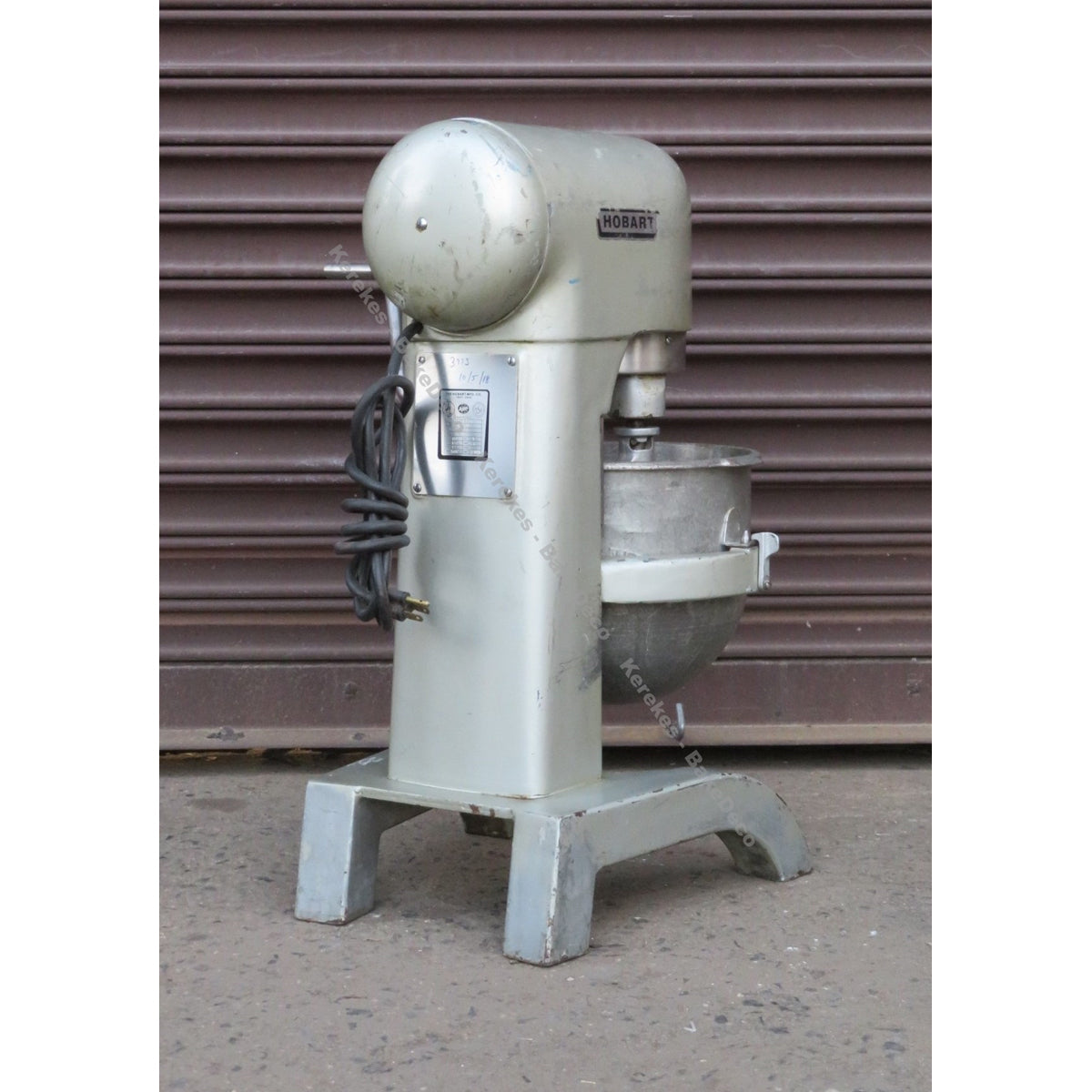 Hobart 10 Quart C100 Mixer, Used Great Condition