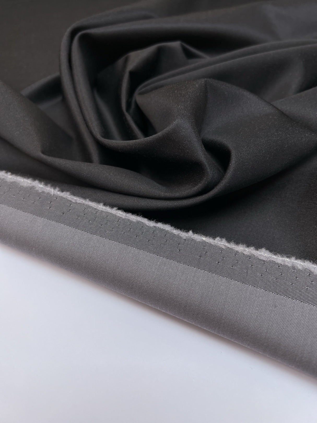 Italian Wool Sateen Gray Brown