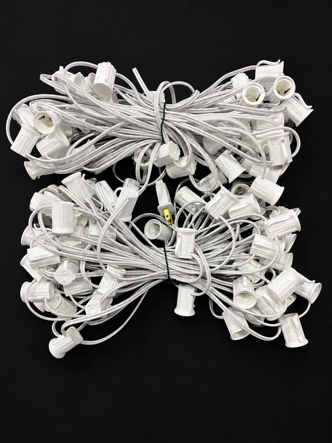 C9 Socket Cord White - 100' 12" Spacing