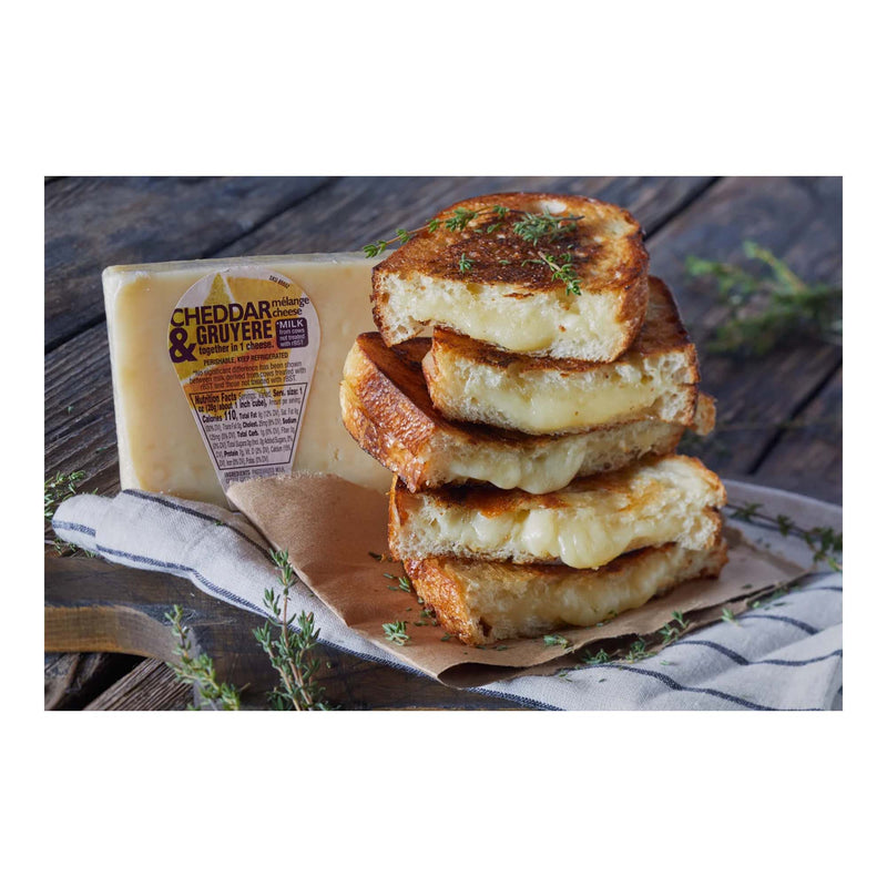 Cheddar & Gruyere Mèlange – Buttery, Nutty Wisconsin Cheese Blend