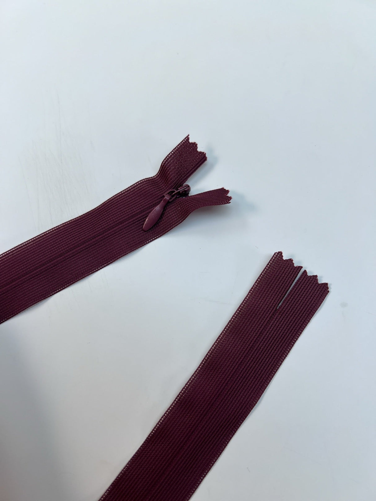 Polyamid Sewing Notions Red Shade