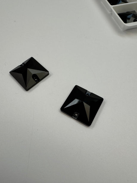 Black Crystal Sewing Notions