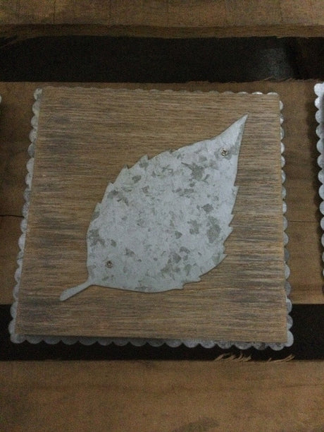 5.5" x 5.5" Tin Galvanized Leaf Wall Decor