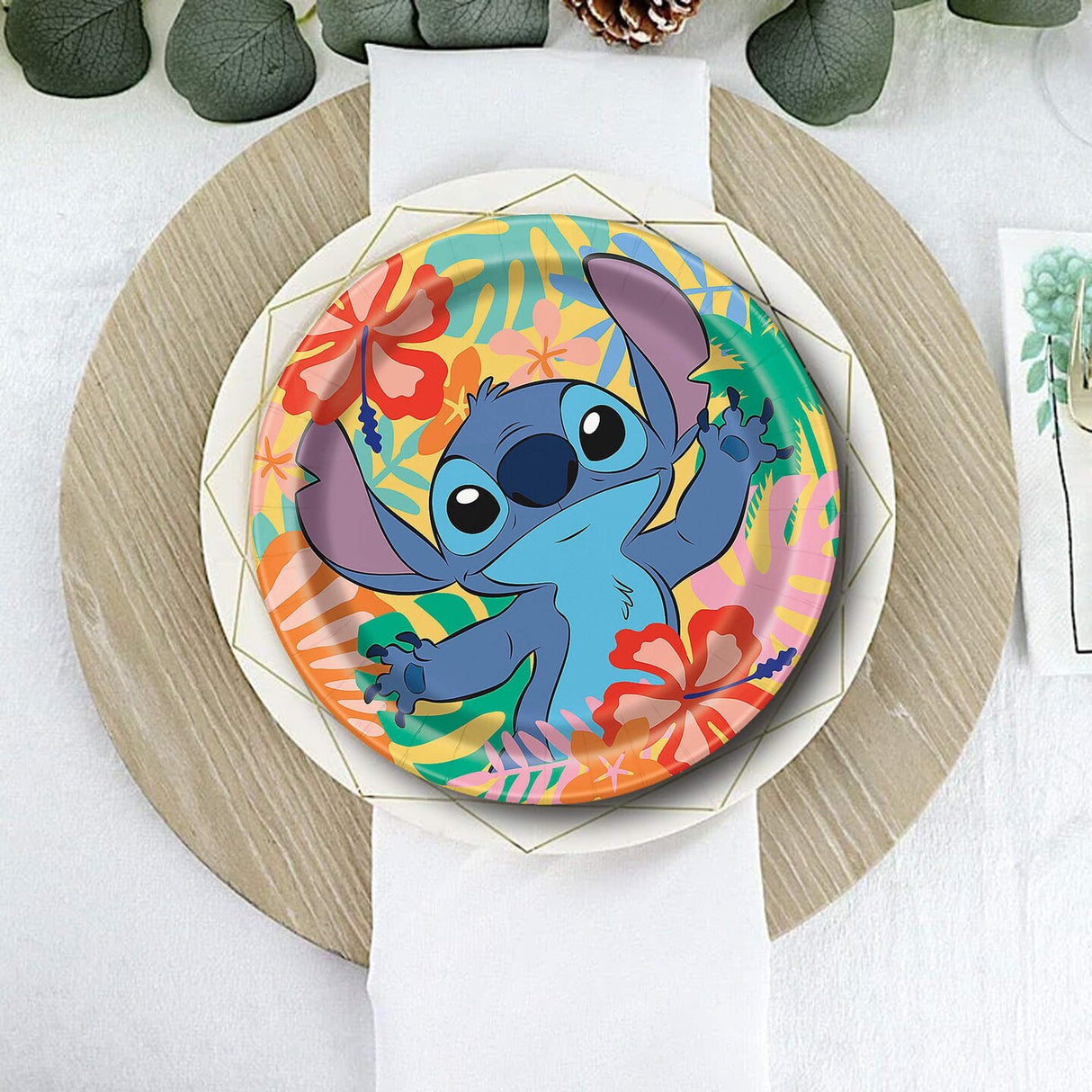 8 Count Lilo & Stitch Paper Plates 8 3/4 Inch Disney Luau Birthday Party Supplies