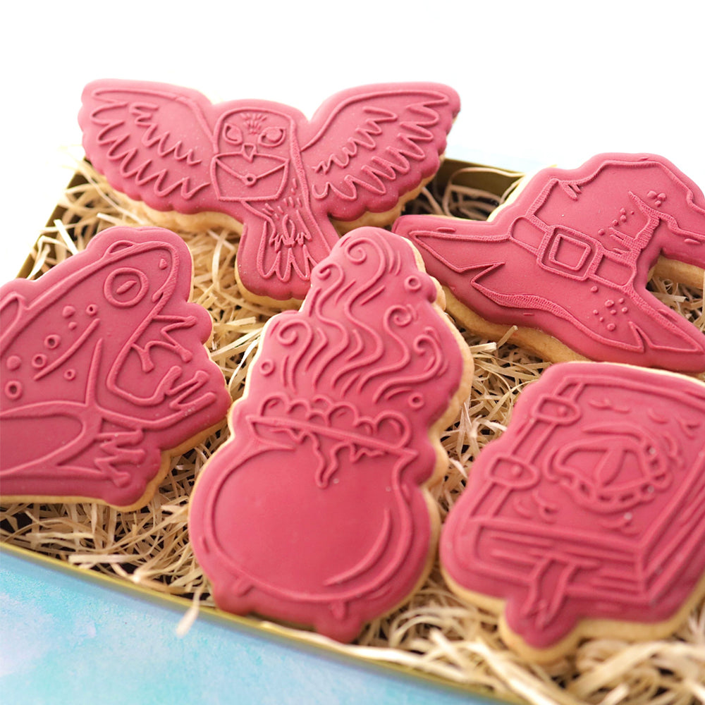 Sweet Stamp Wizard Hat Stamp-N-Cut Outboss