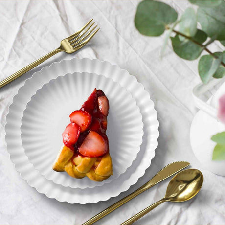 10 Count Snow Scalloped Paper Plates Elegant White Disposable 8.5 Inch Party Supplies