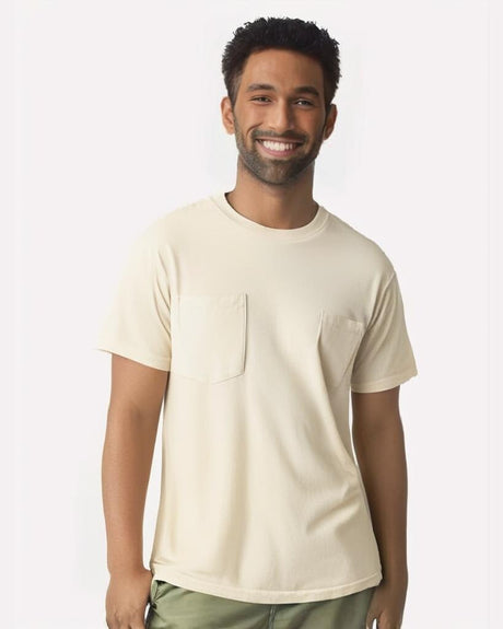 Comfort Colors® Garment-Dyed Heavyweight Crewneck Short Sleeve Pocket T-Shirt