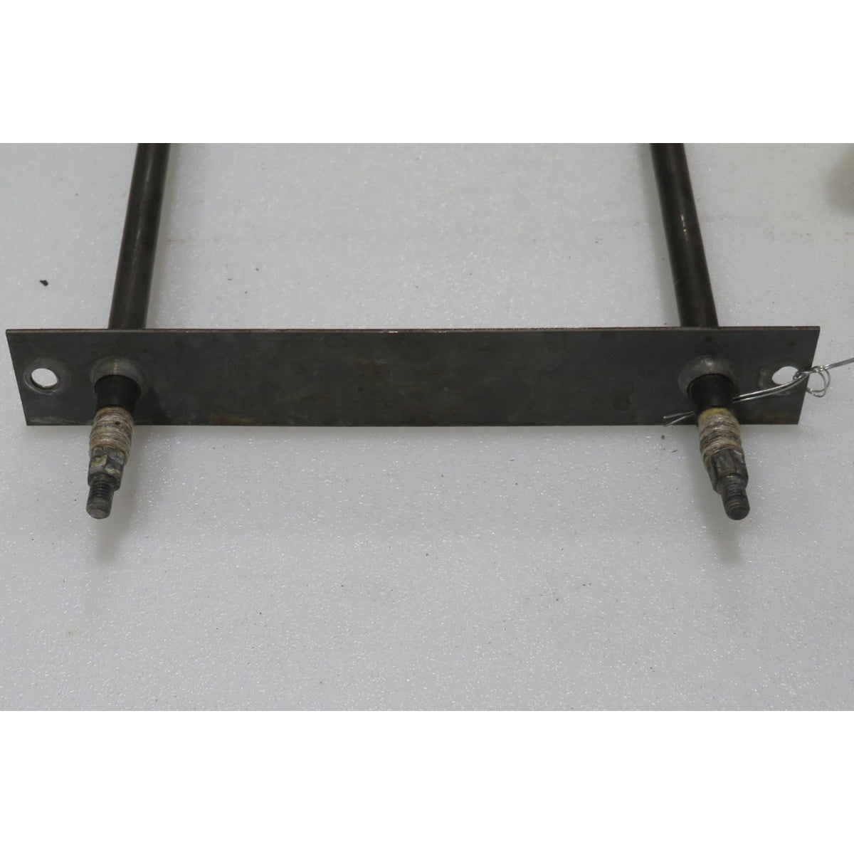 Bakers Pride L1220A Oven Element 460 Volt, OEM, Used Excellent Condition
