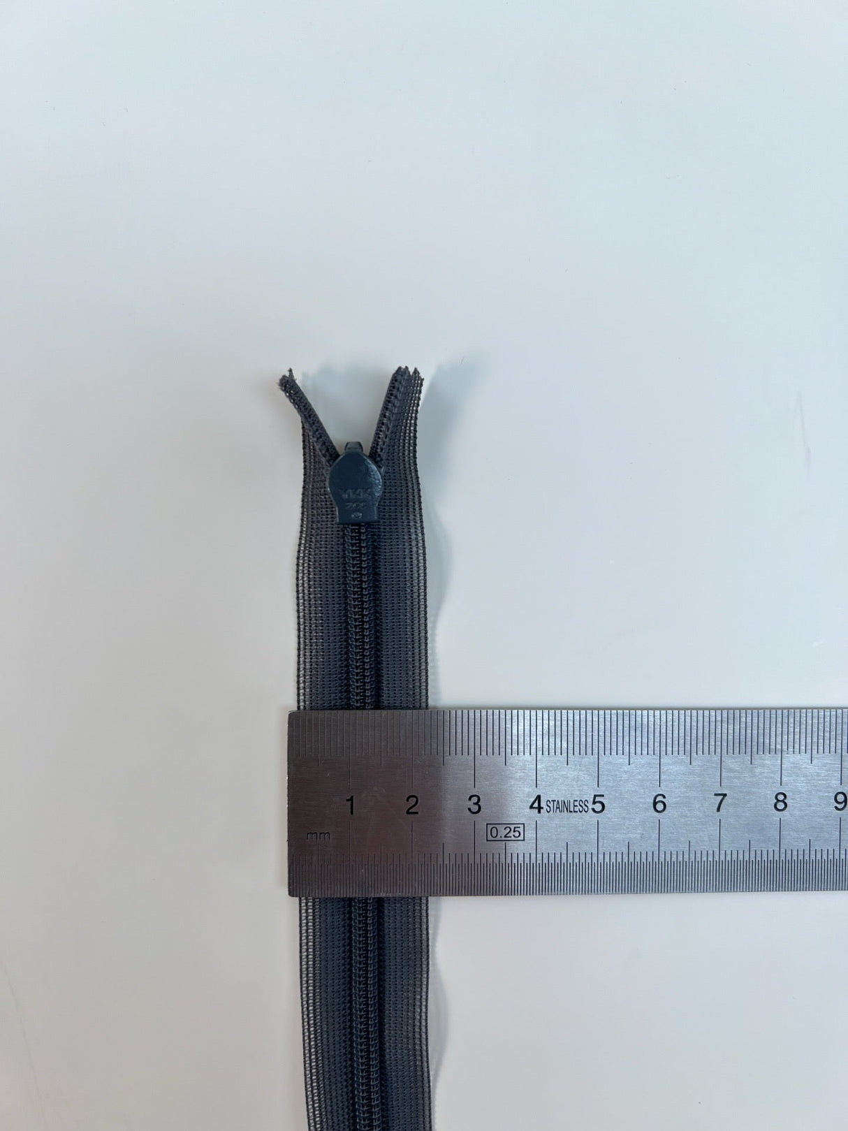 Polyamide Sewing Notions Gray