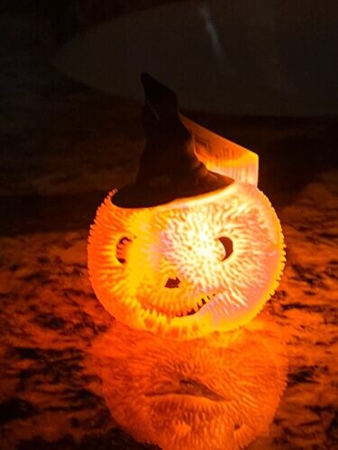 Light Up Pumpkin with Hat Puffer