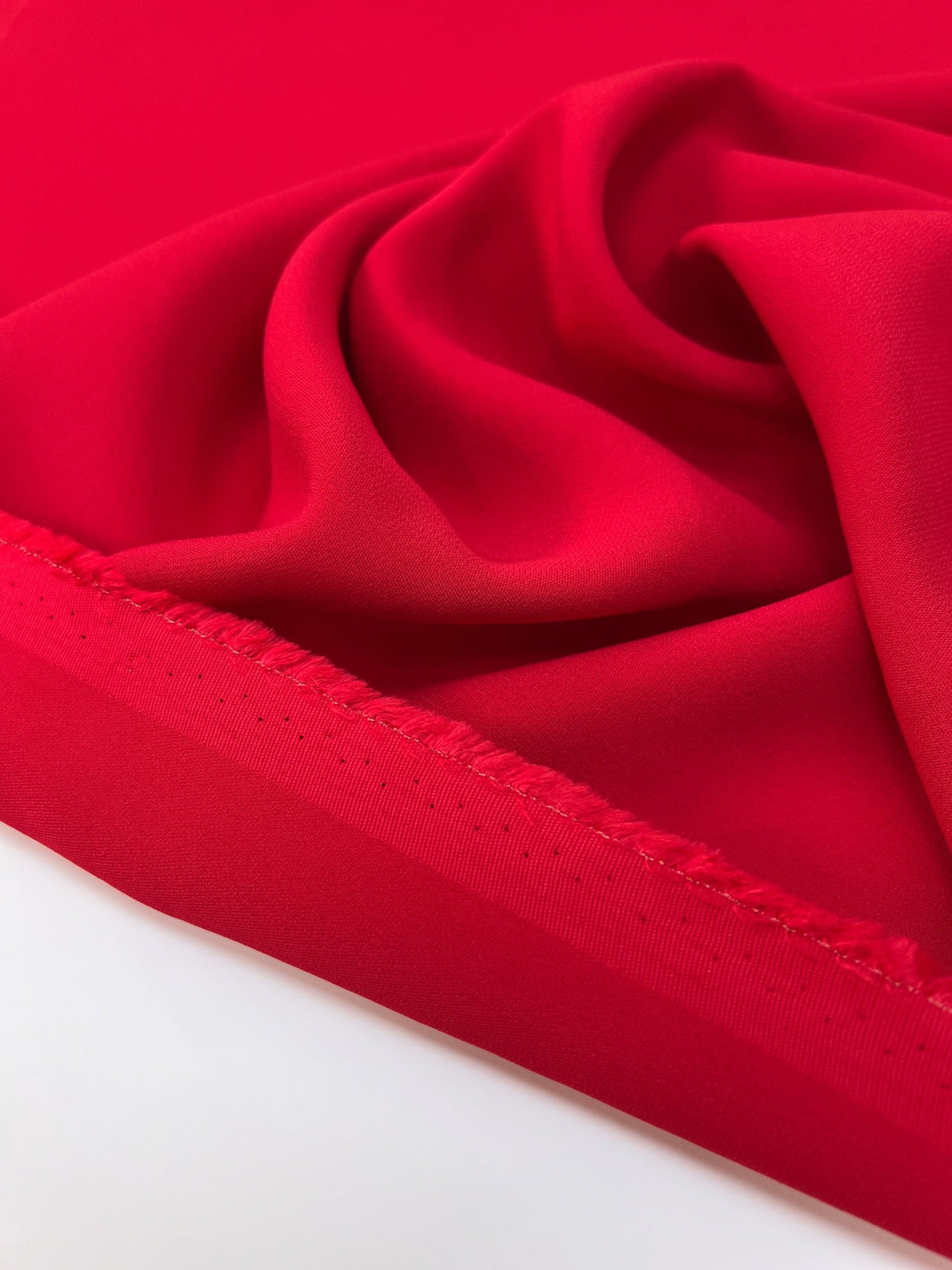 Viscose Crepe Suit Fabric Red Stretch