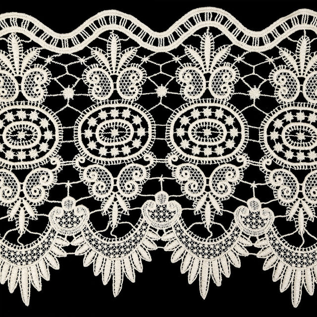 Eggnog Medallions and Leaves Guipure Lace Trim - 10"