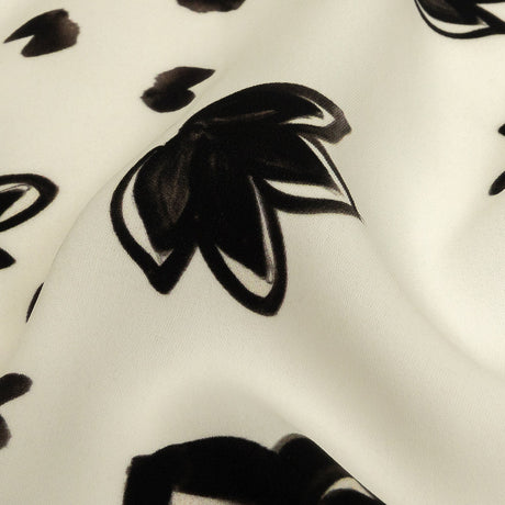 Mood Exclusive Large Lazy Lotus Polyester Crepe