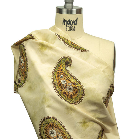 Cotton Poplin Print - Beige and Green Paisley - Mood Exclusive Bending Grass
