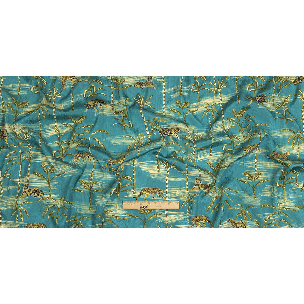 Crinkled Leafy Polyester Jacquard Print - Blue and Green Savannah Cats - Mood Exclusive Cerrado