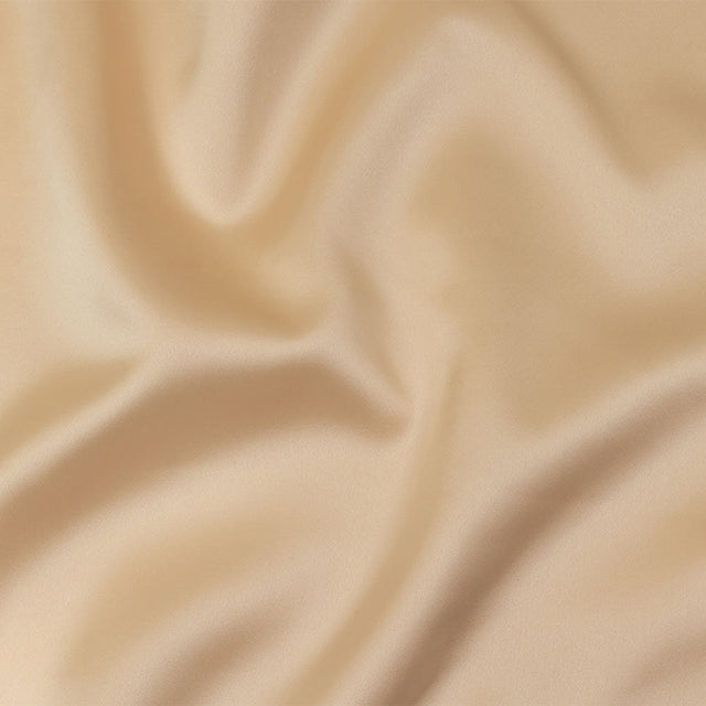 Carolina Herrera Italian Cream Peach Polyester Duchesse Satin
