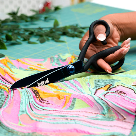 Mood 9" Metallic Blue Knife-Edge Dressmaker's Shears with Matte Rubber Grips