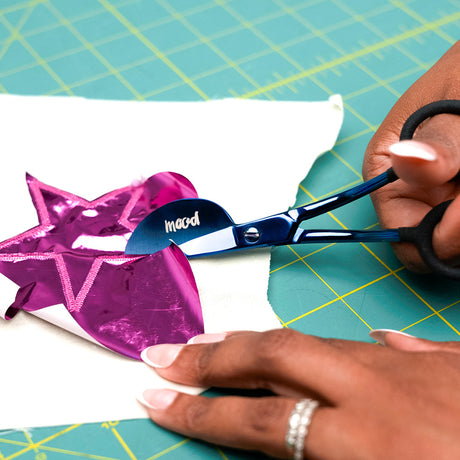 Mood Metallic Blue Duckbill Applique Scissors with Matte Rubber Grips - 6"