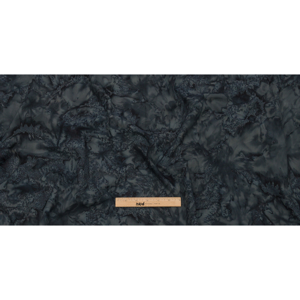 Island Batiks Foundation Basics Smoke Abstract Quilting Cotton