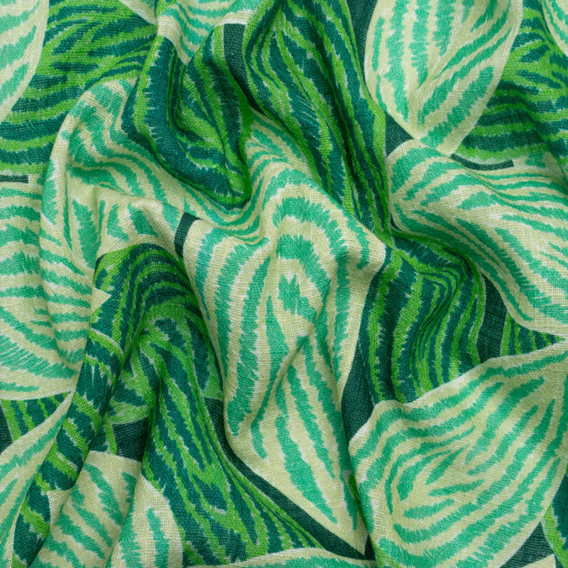 Slubbed Gauzy Cotton Woven Print - Green Simple Leaves - Mood Exclusive Leaf Linger