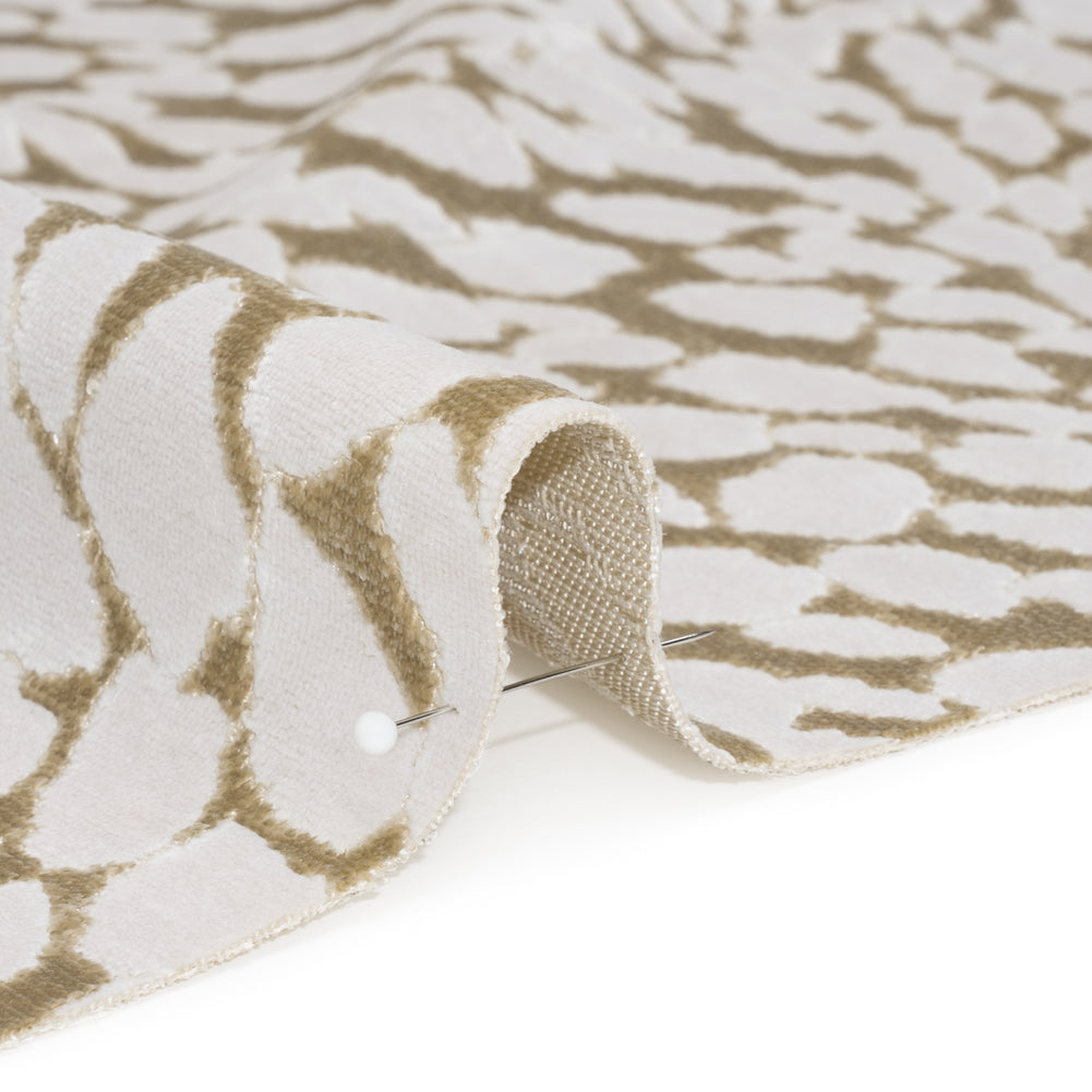 Sandstone Animal Spots Textured Chenille Jacquard