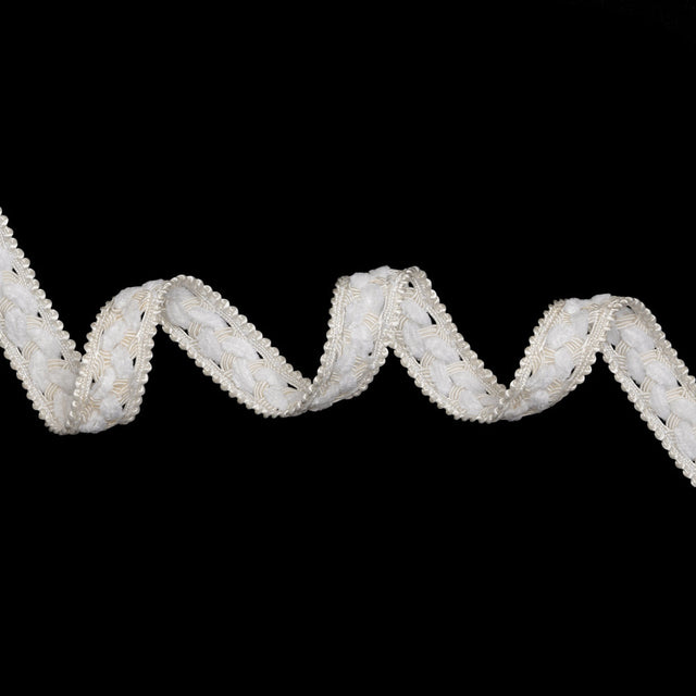 Chenille Gimp Braid Trim - 0.75" - White and Off White Wavy Weave