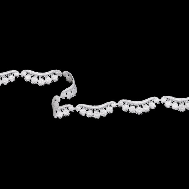 Venise Lace Trim - 0.875" - White Waves and Dots