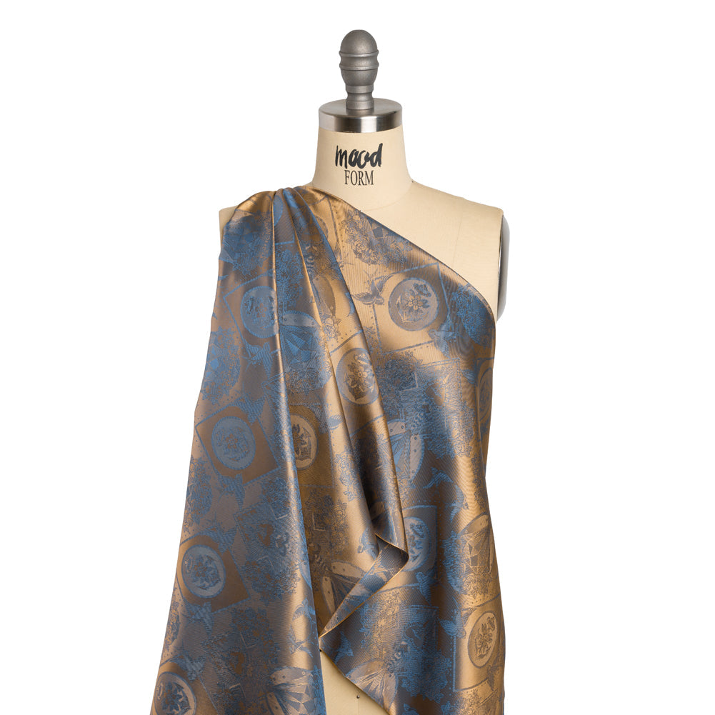 Gems and Doves Jacquard Lining - Blue and Beige Bi-Color - Thalia Collection