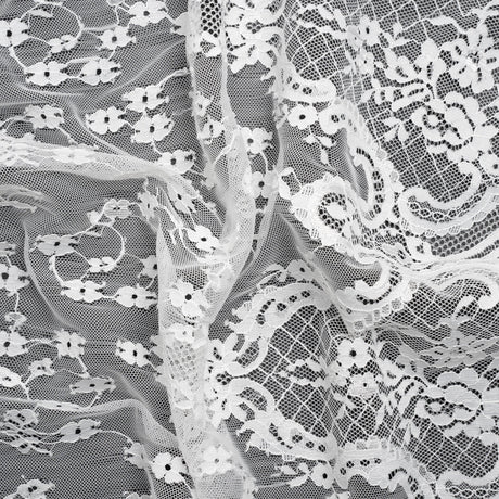 Chantilly Lace - White Ditsy Floral and Elegant Border