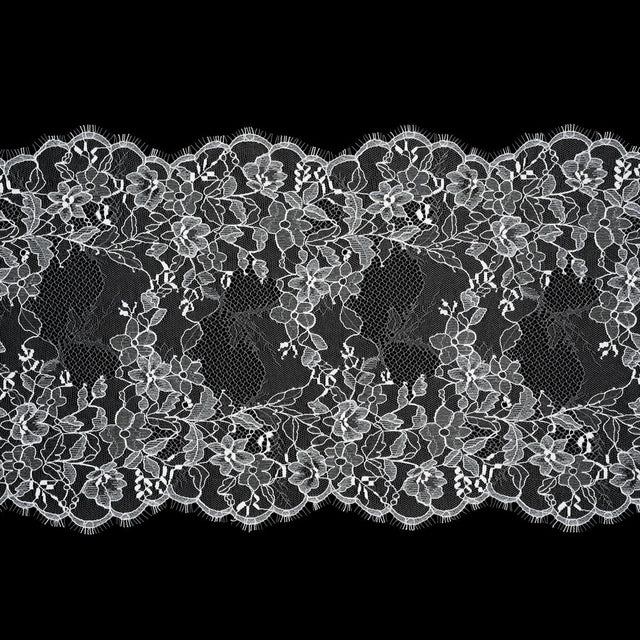 Chantilly Lace with Scalloped Eyelash Edges - 11.5" - Off White Floral