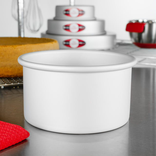 Fat Daddio's Aluminum Round Cake Pan, 8" Dia. x 4" Deep