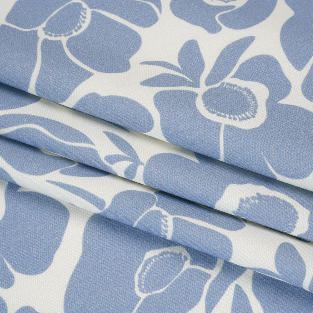 Brushed Cotton Woven - Blue and Off White Simple Poppies - Mood Exclusive Poppy Impressions Print