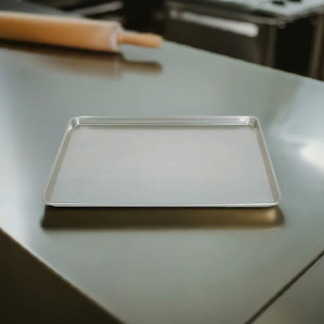 18" x 26" x 1" Full-Size Bun Pan 16-Gauge Aluminum Nesting Non Perforated Bakeware