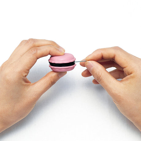 Clover Sweet 'n' Sharp Macaron - Needle Holder and Sharpener - Raspberry