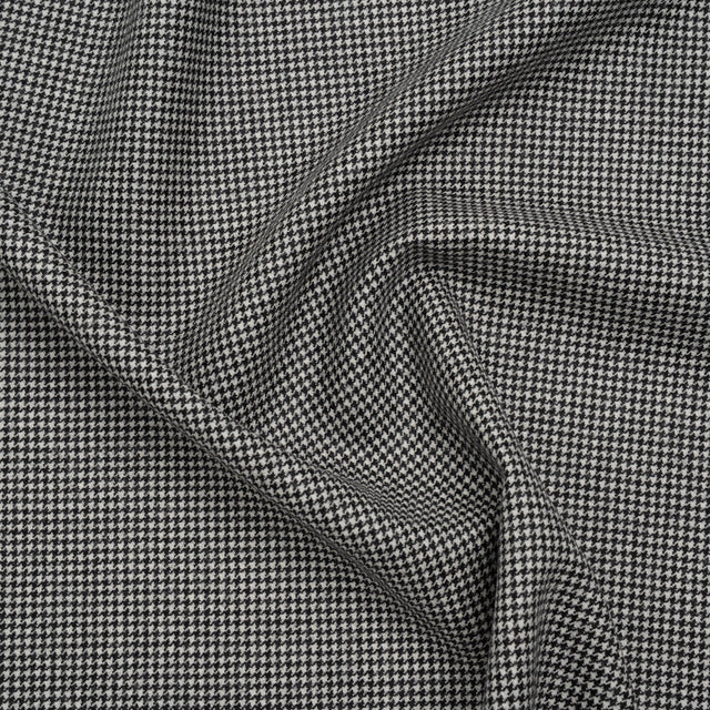 Brushed Virgin Merino Wool Twill - Black and White Little Houndstooth