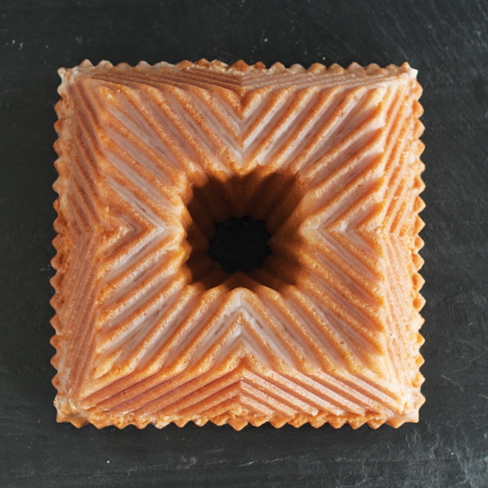 Nordic Ware 80577 Squared Bundt Pan