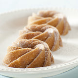 Nordic Ware 88037 Platinum Mini Heritage Bundtlette Cake Pan