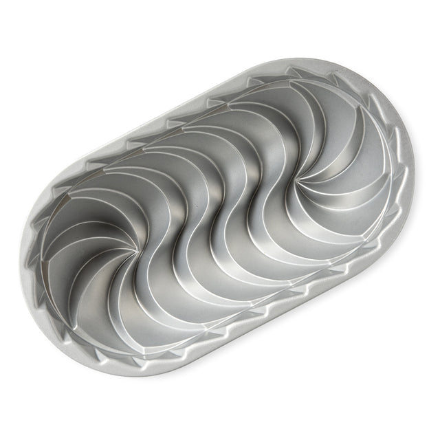 Nordic Ware 90377 Heritage Loaf Pan