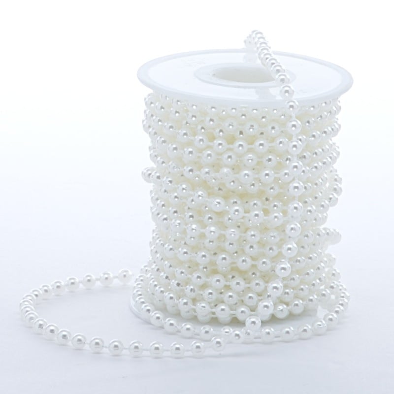 Pearl Chain 10 yd X 5 mm White Color 1 / roll