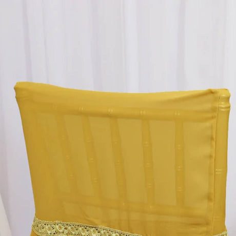शादियों और समारोहों के लिए सैश के साथ 1 पीस शानदार गोल्ड शिफॉन चेयर कवर