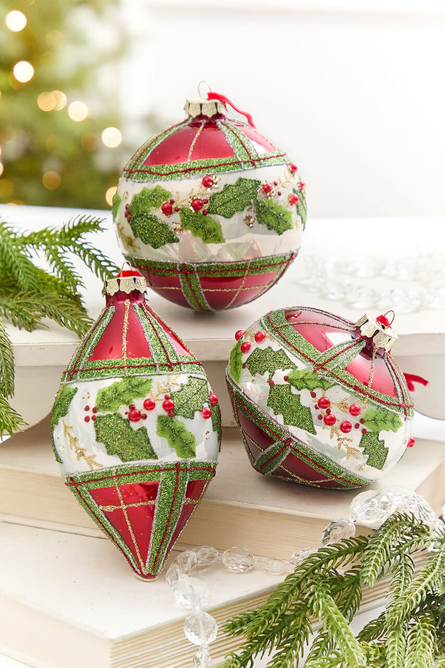 4" - 6" Red & Green Plaid & Holly Glass Ornament