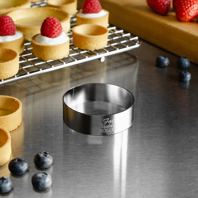 Fat Daddio's Stainless Steel Round Cake Ring, 2-1/2" x 3/4" High
